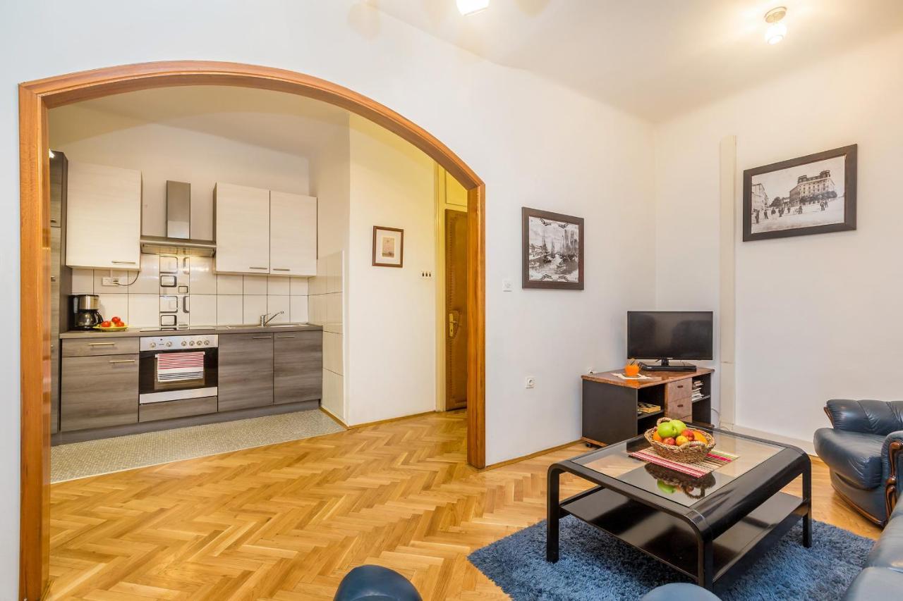 Apartment Juna リエカ エクステリア 写真